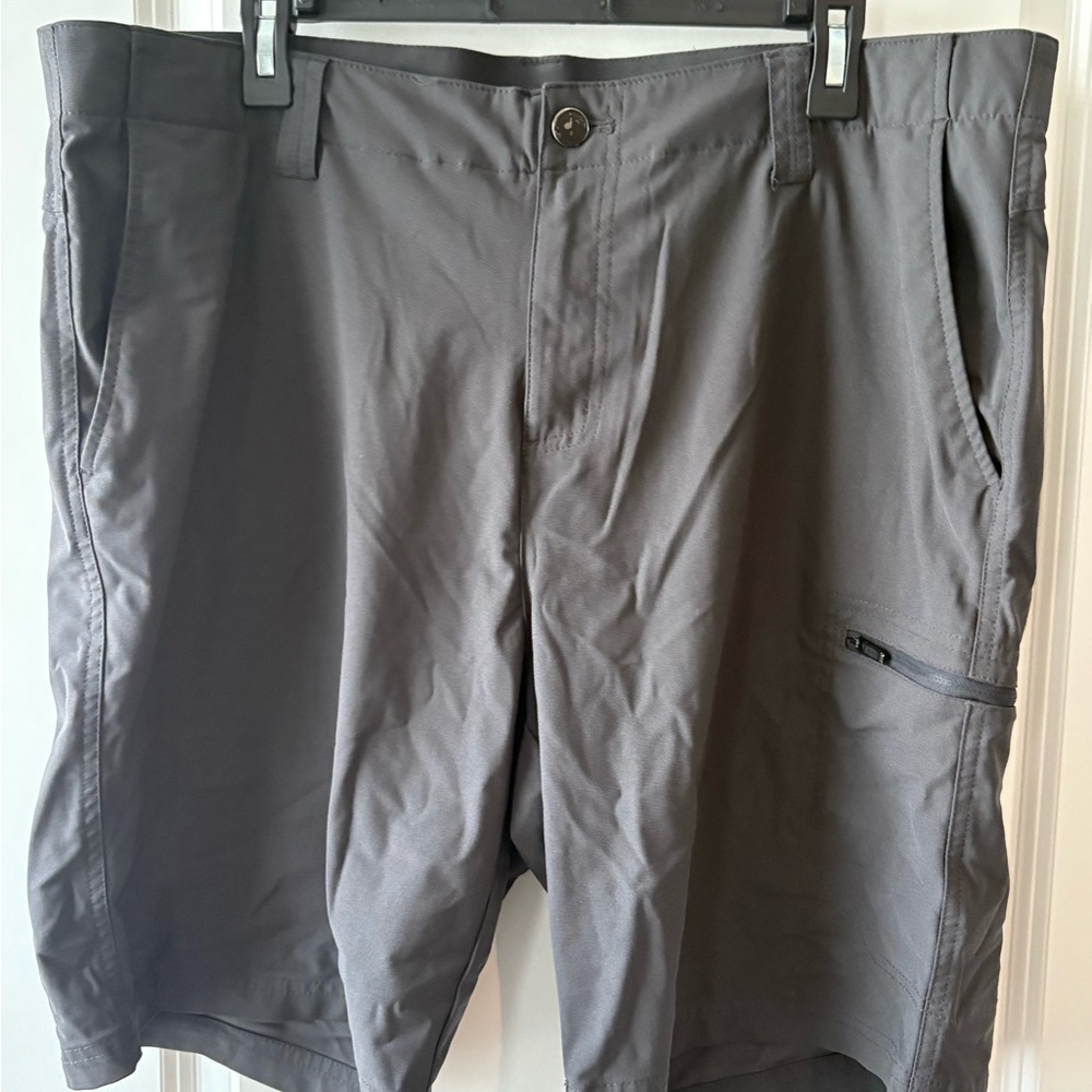 Men's Charcoal Cargo Shorts